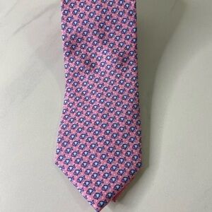 Tommy Hilfiger 100% silk necktie